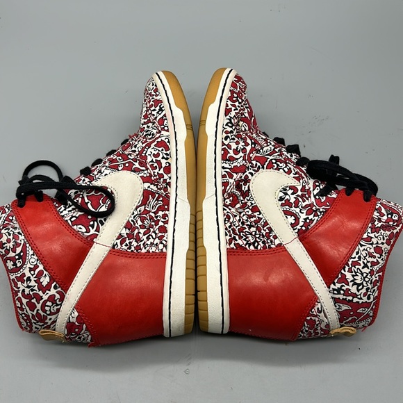 Nike Dunk Sky High Liberty of London Women's Size 6 Red Shoes 529040-600 - Picture 5 of 9